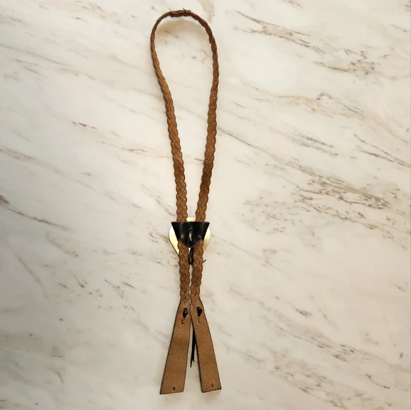 Vintage Sterling Silver & Turquoise Bolo Tie – Handcrafted Southwestern Style - Picture 7 of 9